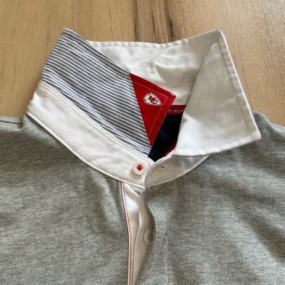 Tommy Hilfiger Kansas City Chiefs Quarter Button Collared Long Sleeve Shirt LG - Picture 14 of 16